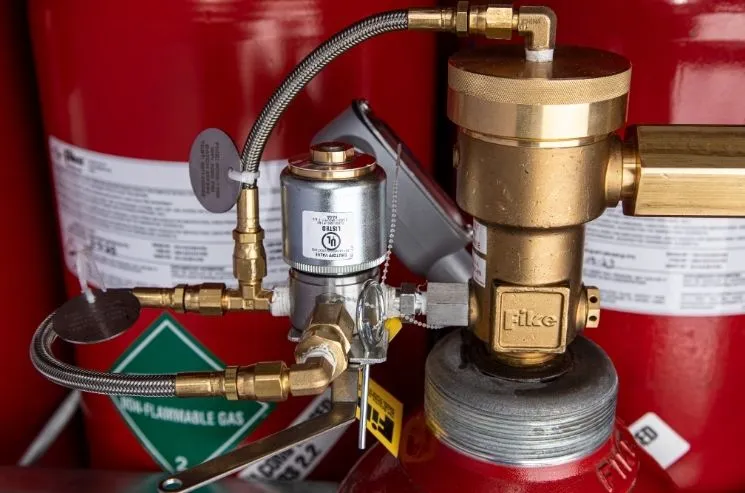 DCX Activation Nozzle and Tank